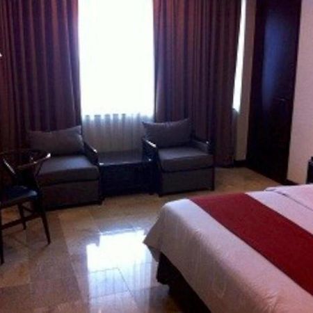 Mitra Bandung Hotel Dış mekan fotoğraf