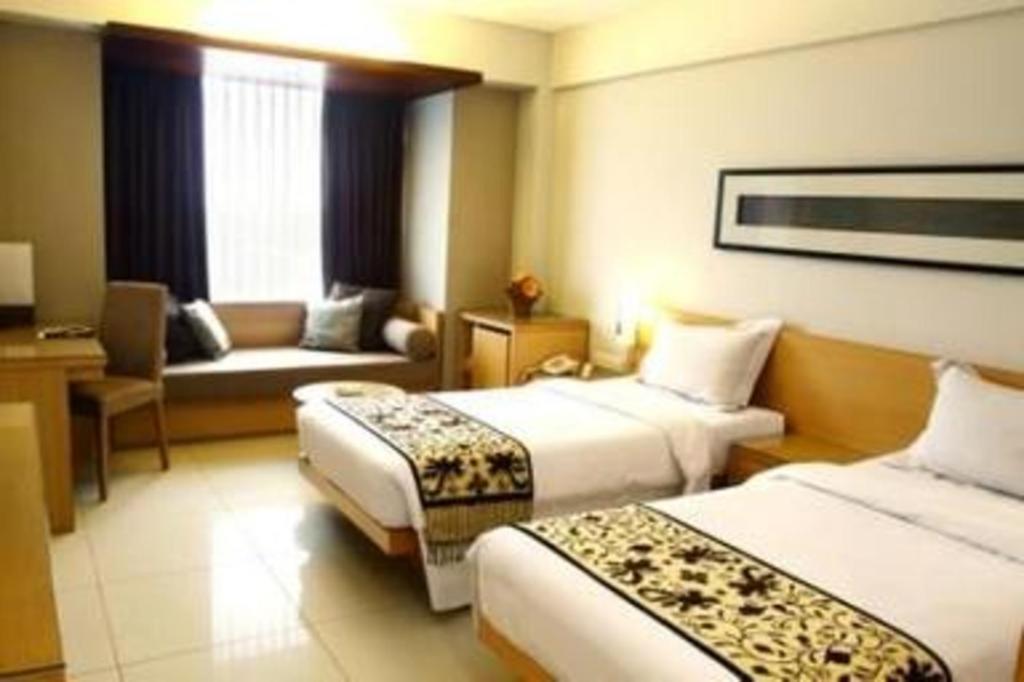 Mitra Bandung Hotel Dış mekan fotoğraf