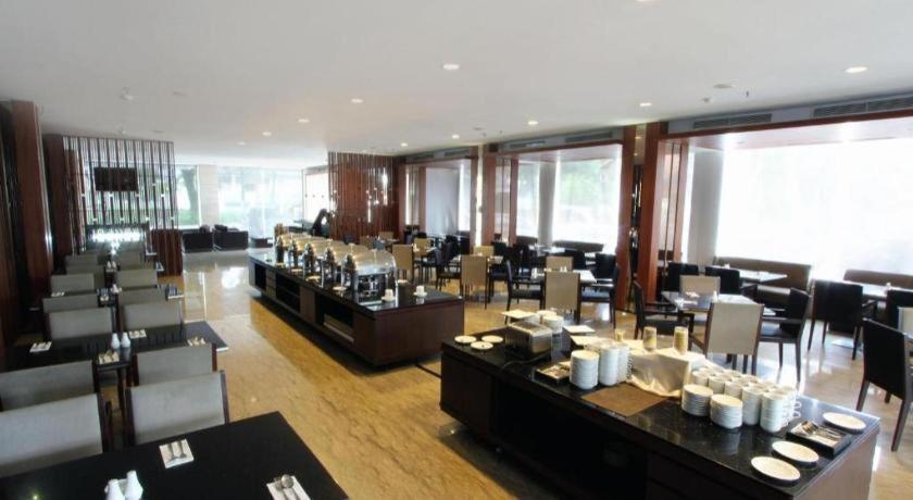 Mitra Bandung Hotel Dış mekan fotoğraf